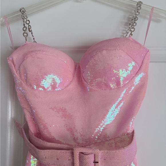 Fashion Nova Special Feeling Pink Sequin Jumpsuit XS NEW NWT - Picture 2 of 7